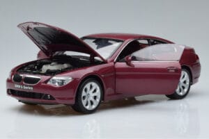 BMW 645Ci E63 Vermelho Escuro Kyosho 1:18 08701CR Metal - imagem 2 de 7