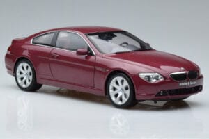 BMW 645Ci E63 Vermelho Escuro Kyosho 1:18 08701CR Metal - imagem 5 de 7