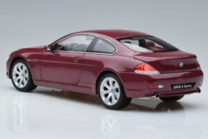 BMW 645Ci E63 Vermelho Escuro Kyosho 1:18 08701CR Metal - imagem 6 de 7