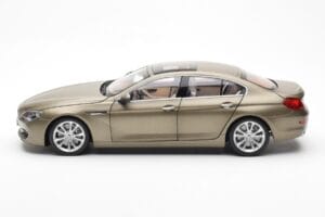 BMW 650i F06 Gran Coupe Frozen Bronze Metallic Paragon 1:18 80432218742 Metal - imagem 4 de 8