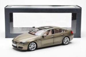 BMW 650i F06 Gran Coupe Frozen Bronze Metallic Paragon 1:18 80432218742 Metal - imagem 8 de 8