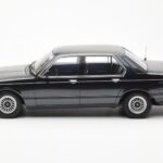BMW 733i E23 Preto Metallic KK-Scale 1:18 - image 3 of 6