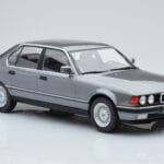 BMW 7 Series E32 740i Prata MCG 1:18 MCG18161 Metal - image 3 of 5