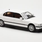 BMW 750iL E38 Asia Exclusive Branco Otto 1:18 OT836 - image 4 of 6