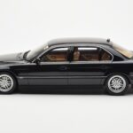 BMW 750iL E38 Preto Otto 1:18 - image 3 of 6
