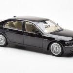 BMW 760Li E66 Preto Kyosho 1:18 - image 6 of 9