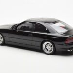 BMW 850 CSi E31 Preto Otto 1:18 - image 5 of 6