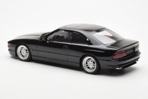 BMW 850 CSi E31 Preto Otto 1:18 OT827 Resina - imagem 5 de 6