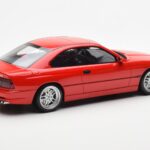 BMW 850 CSi E31 Vermelho Otto 1:18 - image 2 of 6