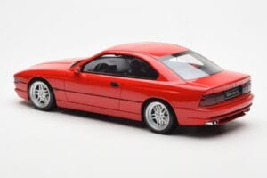 BMW 850 CSi E31 Vermelho Otto 1:18 OT158 Resina - imagem 5 de 6