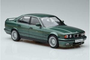 BMW Alpina B10 4.6 E34 Verde MCG 1:18 MCG18229 Metal - imagem 4 de 6