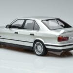BMW Alpina B10 4.6 E34 Prata MCG 1:18 MCG18231 Metal - image 5 of 5
