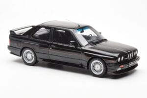 BMW Alpina B6 3.5S M3 E30 Antracite Cinzento Otto 1:18 OT632 Resina - imagem 4 de 6