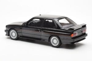 BMW Alpina B6 3.5S M3 E30 Antracite Cinzento Otto 1:18 OT632 Resina - imagem 5 de 6