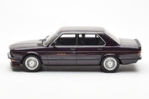 BMW Alpina B7 E24 Turbo Wine Vermelho Metallic Otto 1:18 OT152 Resina - imagem 3 de 6