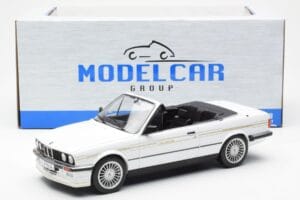BMW Alpina C2 2.7 E30 Cabriolet Branco MCG 1:18 MCG18383 Metal - imagem 6 de 6