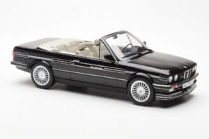 BMW Alpina C2 E30 2.7 Cabriolet Preto MCG 1:18 MCG18277 Metal - imagem 4 de 6