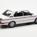 BMW M535i E12 Branco Norev 1:18 - image 2 of 5
