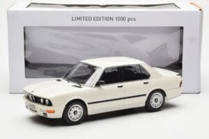 BMW M535i E28 Branco Norev 1:18 183260 Metal - imagem 6 de 6