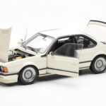 BMW M635 CSi E24 Branco Dealer Edition AUTOart 1:18 - image 2 of 8