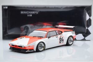 BMW M1 Equipe Dominique Lacaud #84 H. Stuck / Burger / D. Lacaud 24 Hours of Le Mans 1980 Minichamps 1:18 155802984 Metal - imagem 6 de 6