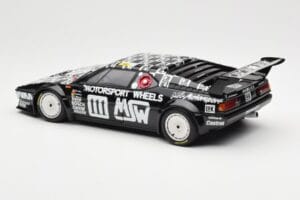 BMW M1 #111 Team MK Motorsport J-L. Witmeur / Krankenberg / Libert 24 Hours of Le Mans 1986 Minichamps 1:18 180862911 Metal - imagem 7 de 8