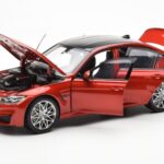 BMW M3 Competition F80 Sakhir Laranja Norev 1:18 - image 2 of 8