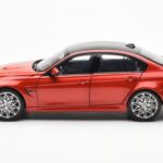 BMW M3 Competition F80 Sakhir Laranja Norev 1:18 - image 4 of 8