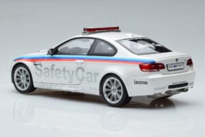 BMW M3 E92 MotoGP Safety Car 2008 Kyosho 1:18 08736GP Metal - imagem 6 de 7