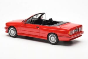 BMW M3 E30 Cabriolet Vermelho Otto 1:18 OT077 Resina - imagem 5 de 6