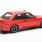 BMW M3 E30 Sport Evolution Cecotto Edition Vermelho AUTOart 1:18 - image 3 of 8