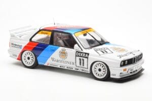 BMW M3 E30 #11 S. Soper Warsteiner DTM 1991 AUTOart 1:18 89146 Metal - imagem 6 de 8