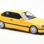 BMW M3 E36 Amarelo Otto 1:18 - image 4 of 6