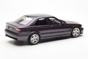 BMW M3 E36 Violeta Otto 1:18 OT307 Resina - imagem 2 de 6