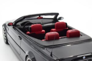 BMW M3 E46 Cabriolet Preto Otto 1:18 OT380 Resina - imagem 8 de 9