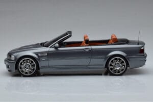 BMW M3 E46 Cabriolet Cinzento Otto 1:18 OT1006 Resina - imagem 3 de 6