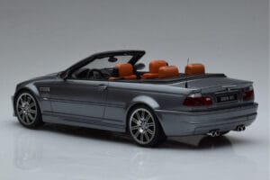BMW M3 E46 Cabriolet Cinzento Otto 1:18 OT1006 Resina - imagem 5 de 6