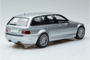 BMW M3 E46 Touring Concept Otto 1:18 OT981 Resina - imagem 2 de 6