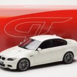 BMW M3 E90 Berlina Branco GT Spirit 1:18 - image 6 of 6