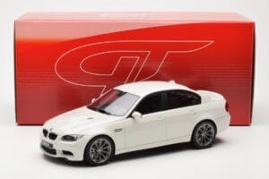 BMW M3 E90 Berlina Branco GT Spirit 1:18 GT053 Resina - imagem 6 de 6