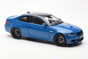 BMW M3 E92 Laguna Seca Blue Kyosho 1:18 08734LBL Metal - imagem 6 de 8