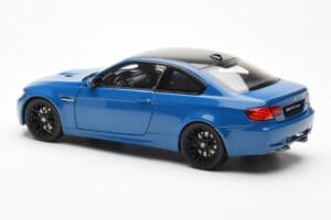 BMW M3 E92 Laguna Seca Blue Kyosho 1:18 08734LBL Metal - imagem 7 de 8