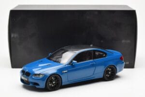 BMW M3 E92 Laguna Seca Blue Kyosho 1:18 08734LBL Metal - imagem 8 de 8