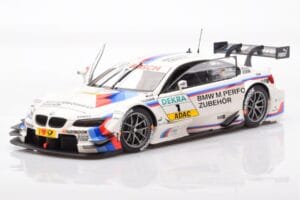 BMW M3 E92 #1 M. Tomczyk BMW M Performance DTM 2012 Minichamps 1:18 80432320097 Metal - imagem 2 de 8