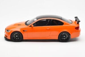 BMW M3 E92 GTS Laranja Carbon GT Spirit 1:18 GT015 Resina - imagem 3 de 7