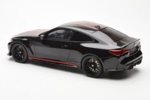 BMW M4 G82 CSL Sapphire Preto GT Spirit 1:18 GT904 Resina - imagem 5 de 6