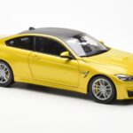 BMW M4 F82 Austin Amarelo Metallic Paragon 1:18 - image 6 of 8
