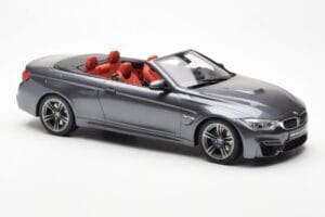 BMW M4 F83 Cabriolet Cinzento GT Spirit 1:18 GT081 Resina - imagem 4 de 6