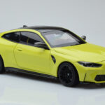 BMW M4 G82 Amarelo Edição Concessionário Minichamps 1:18 - image 6 of 8