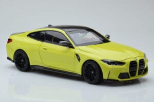 BMW M4 G82 Amarelo Edição Concessionário Minichamps 1:18 80435A51949 Metal - imagem 6 de 8